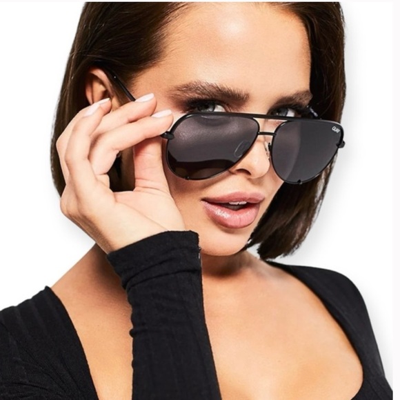 QUAY x Desi High Key Black Frame Unisex Oversized Aviators Sunglasses - Picture 1 of 12